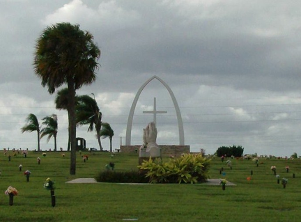 Cemetery-Hillcrest Memorial Gardens (Fort Pierce FL)
