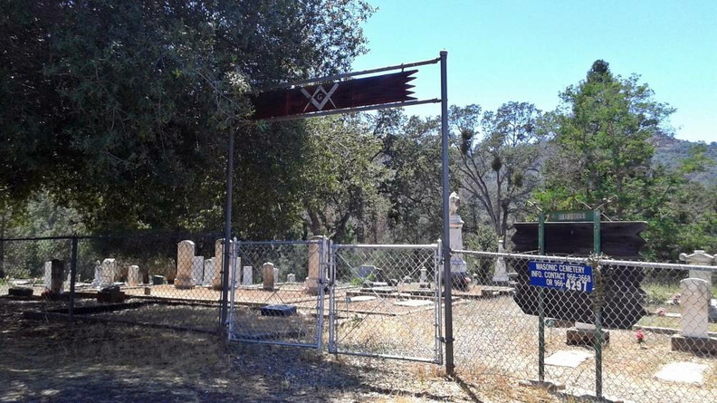 Cemetery-Mariposa Masonic (CA).jpg