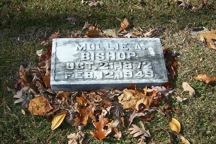 Grave-BISHOP Mollie A
