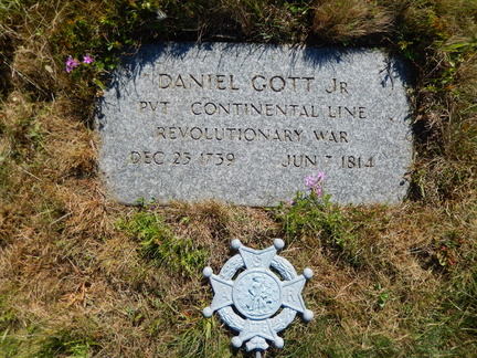 Grave-GOTT Daniel Jr