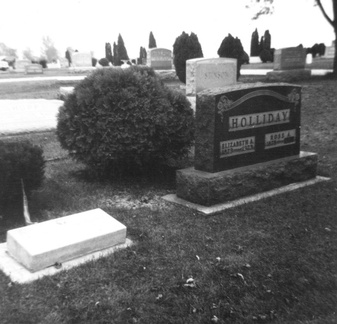 Grave-HOLLIDAY Leland and Ross and Elizabeth