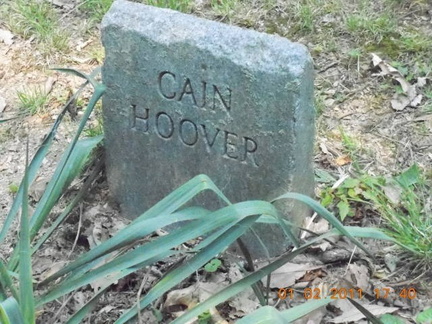Grave-HOOVER Cain