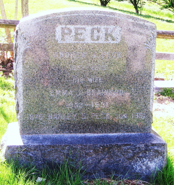 Grave-PECK Emma and Andrew.jpg