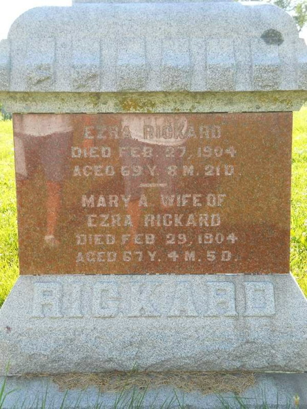 Grave-RICKERT Mary and Ezra.jpg