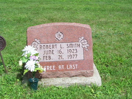 Grave-SMITH Margaret and Robert