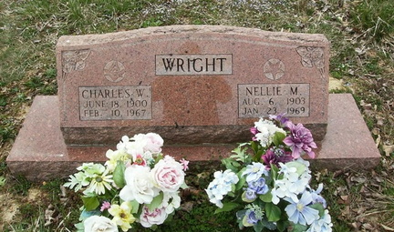 Grave-WRIGHT Nellie and Charles