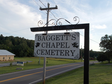 Cemetery-Baggetts Chapel (Cunningham TN)