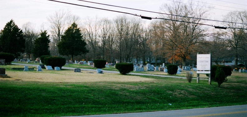 Cemetery-Farmington Knights of Pythias (MO).jpg