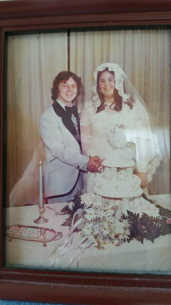 Wedding-MORPHIS Dana and Larry 19760807.jpg