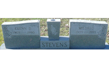 Grave-STEVENS Mildred and Glenn