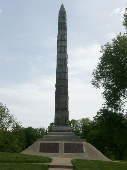 Cemetery-Confederate (Alton IL).jpg