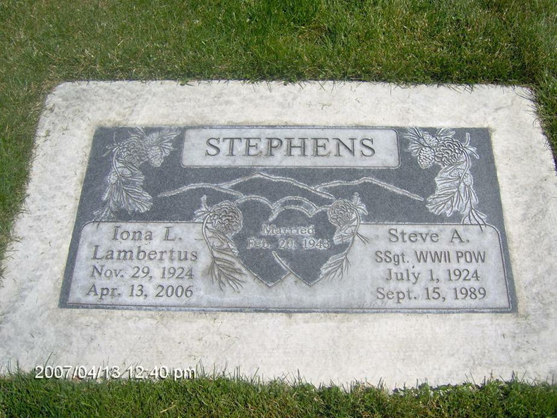 Grave-STEPHENS Iona and Steve.jpg