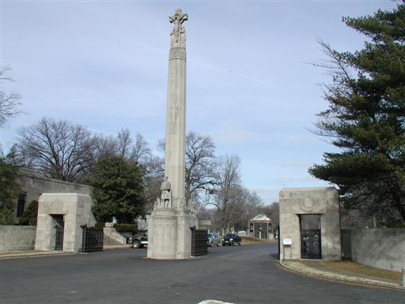 Cemetery-Calvary Mausoleum (St Louis MO).png