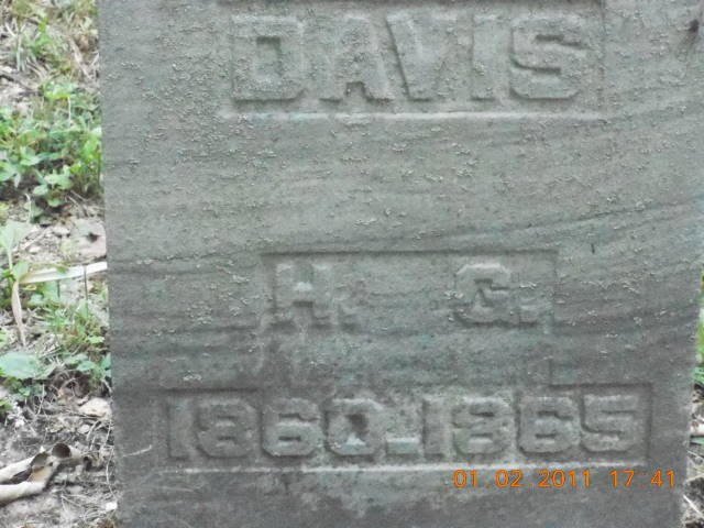Grave-DAVIS H G.jpg