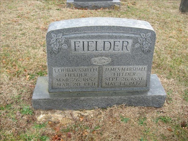 Grave-FIELDER James & Louida.jpg