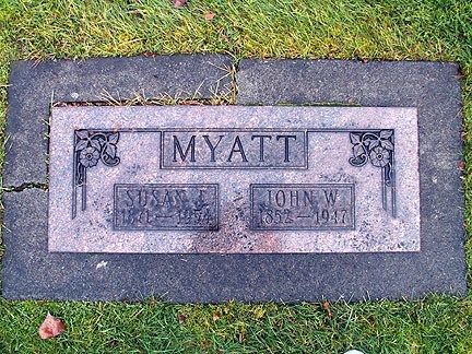 Grave-MYATT Susan and John