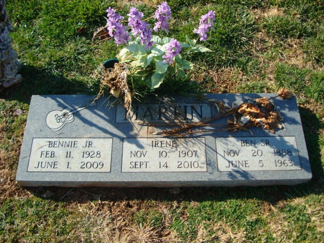 Grave-MARTIN Bennie Jr.jpg