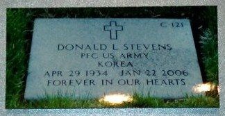 Grave-STEVENS Donald.jpg