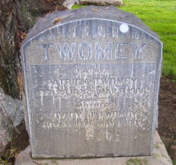 Grave-TWOMEY Lovicy and Patrick.jpg