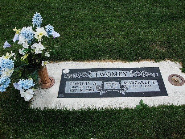 Grave-TWOMEY Timothy and Margaret.jpg