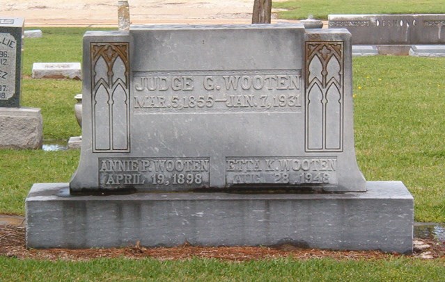 Grave-WOOTEN Judge, Annie and Etta.jpg